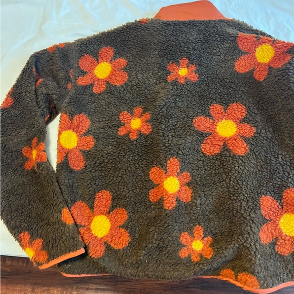 Lucy and Yak fleece - Picture 3 of 3